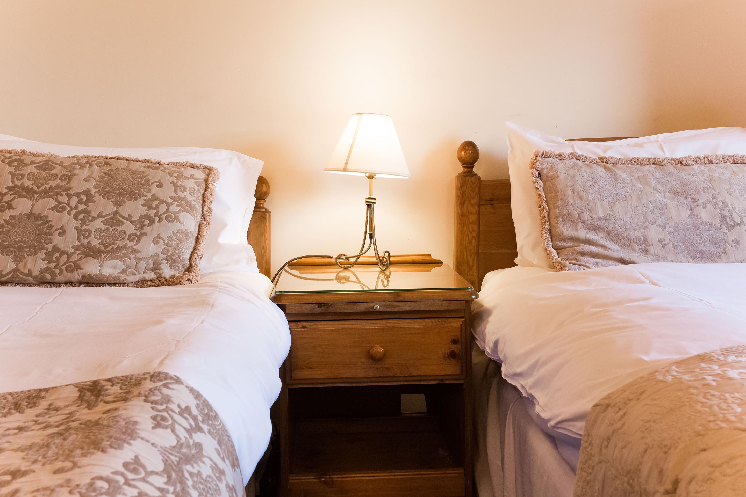 Oyo Ye Olde Bowling Green Inn (Adults Only) Bradwell  Bagian luar foto